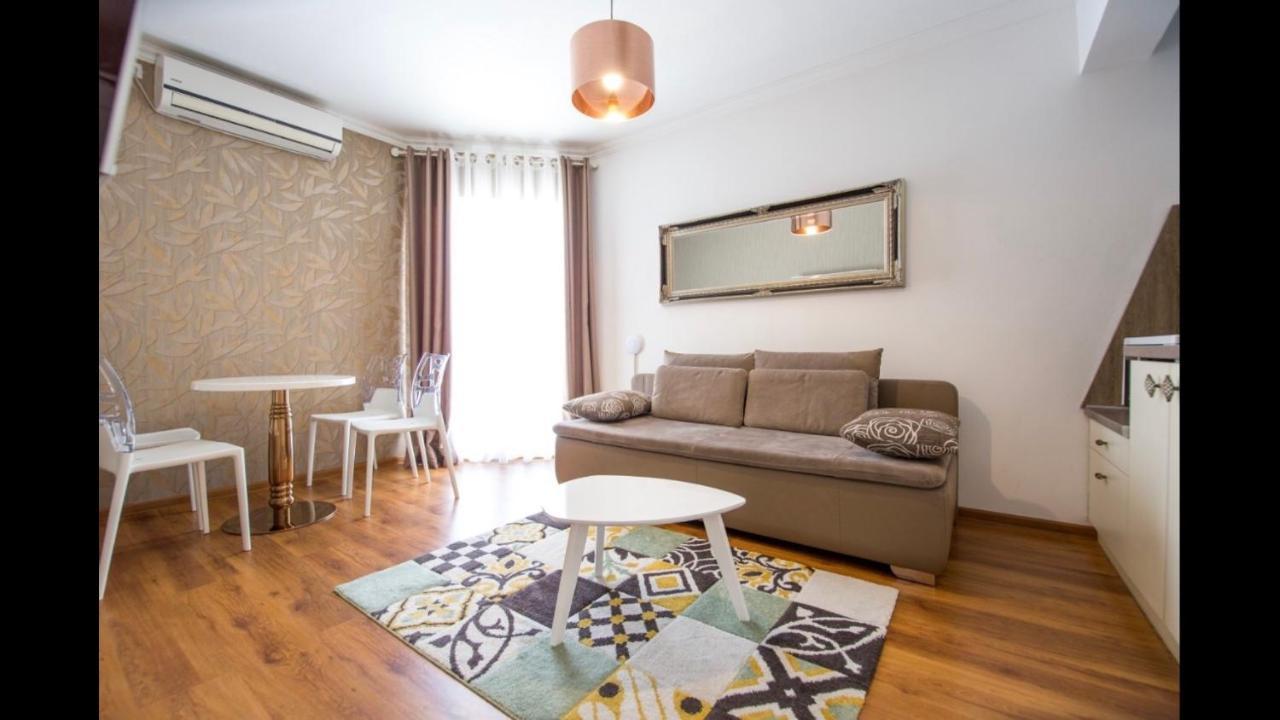 בודווה Apartments Villa Jovovic מראה חיצוני תמונה